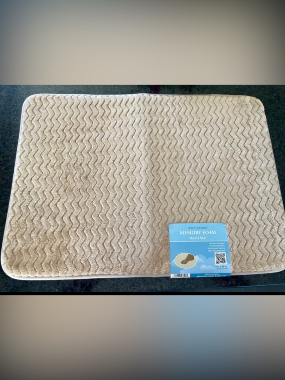 Memory Foam Bath Mat - Beige Wave Chevron NEW